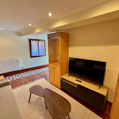 Izaro Home, Coqueto Piso Con Vistas Al Puerto شقة
